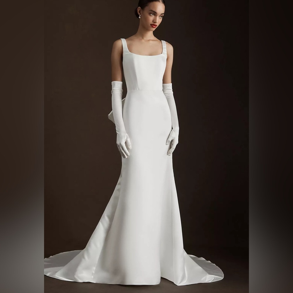 Wtoo by Watters Laurie Square-Neck Satin Wedding Gown